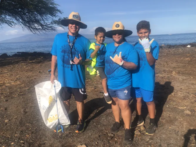 Lahaina cleanup draws broad support